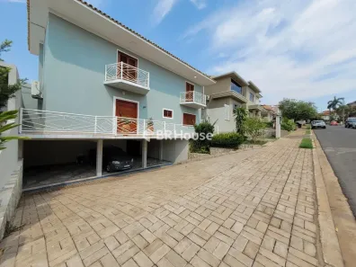 Casa de Condomínio com 6 Quartos à venda, 448m² no Despraiado, Cuiabá