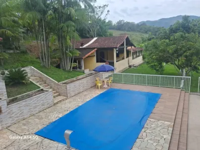 Fazenda/Sítio com 2 Quartos à venda, 12000m² no , Cachoeiras de Macacu