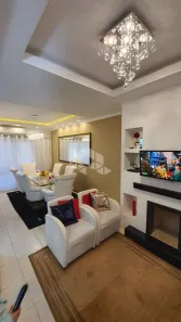 Casa de Condomínio com 3 Quartos à venda, 186m² no Cavalhada, Porto Alegre
