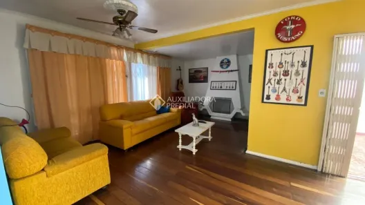 Casa com 4 Quartos à venda, 298m² no Jardim do Salso, Porto Alegre