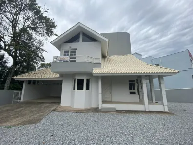 Casa com 3 Quartos à venda, 250m² no Pedra Branca, Palhoça