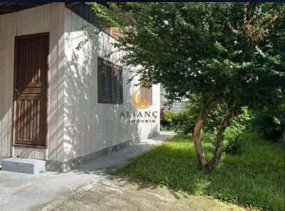Casa com 3 Quartos à venda, 80m² no Ponte do Imaruim, Palhoça