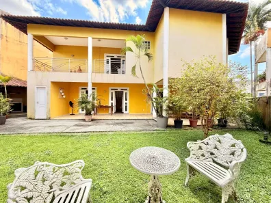 Sobrado com 5 Quartos à venda, 450m² no Parque Verde, Belém