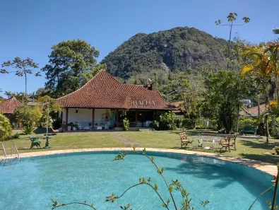 Casa de Condomínio com 5 Quartos à venda, 550m² no Carlos Guinle, Teresópolis