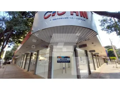 Sala Comercial para alugar, 305m² no Zona 01, Maringá