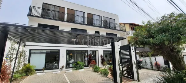 Casa com 3 Quartos à venda, 240m² no Capoeiras, Florianópolis