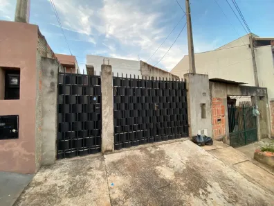 Casa com 1 Quarto à venda, 55m² no Vila José Salem, Itapetininga