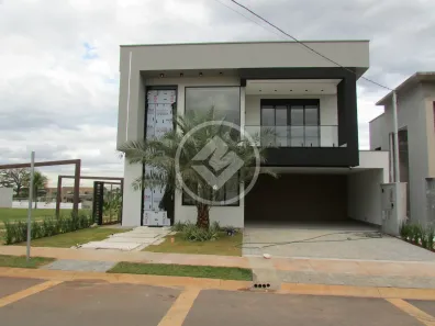 Casa de Condomínio com 4 Quartos à venda, 274m² no Parqville Quaresmeira, Trindade