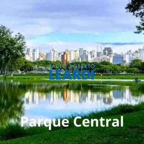 Sobrado com 3 Quartos à venda, 328m² no Pinheirinho, Santo André