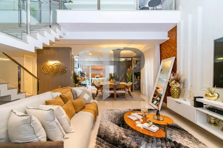 Casa de Condomínio com 3 Quartos à venda, 330m² no Uberaba, Curitiba