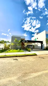Casa de Condomínio com 3 Quartos à venda, 600m² no Sagrada Família, Montes Claros