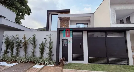 Casa de Condomínio com 4 Quartos à venda, 193m² no Vargem Pequena, Rio de Janeiro