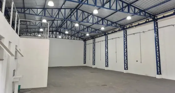 Galpão/Depósito/Armazém para alugar, 480m² no Limoeiro, São Paulo
