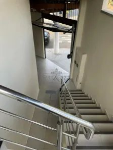 Casa com 3 Quartos para alugar, 226m² no Vila Tatetuba, São José dos Campos
