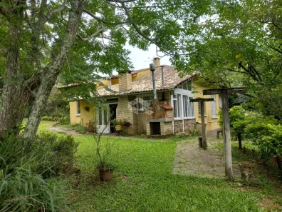 Fazenda/Sítio com 3 Quartos à venda, 303m² no Restinga, Porto Alegre