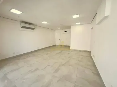Sala Comercial para venda ou aluguel, 42m² no Vila Mathias, Santos