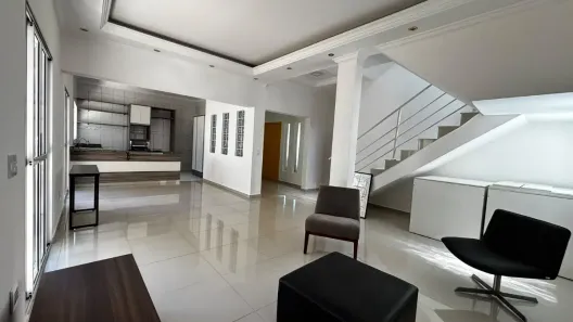 Casa de Condomínio com 3 Quartos à venda, 318m² no Nova Higienópolis, Jandira