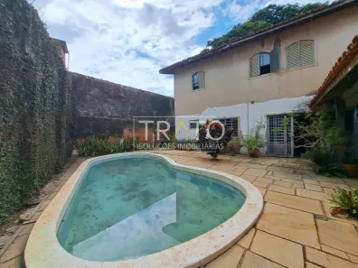 Sobrado com 4 Quartos à venda, 235m² no Parque São Quirino, Campinas