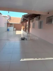 Casa com 3 Quartos à venda, 242m² no Parque Santa Cecília, Bauru