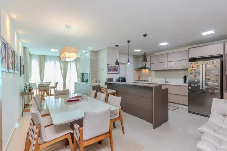 Apartamento com 3 Quartos à venda, 135m² no Meia Praia, Itapema