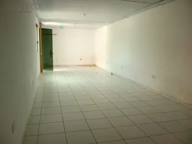 Sala Comercial à venda, 90m² no Pitangueiras, Lauro de Freitas