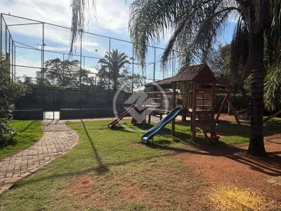 Casa de Condomínio com 3 Quartos à venda, 60m² no Jardim Gardênia, Goiânia