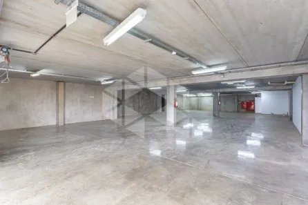 Ponto Comercial para alugar, 350m² no Hípica, Porto Alegre