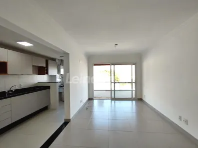 Apartamento com 2 Quartos para alugar, 75m² no Tristeza, Porto Alegre
