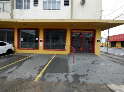 Ponto Comercial para alugar, 750m² no Navegantes, Porto Alegre
