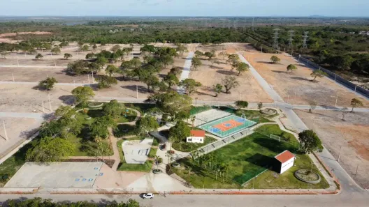 Lote/Terreno à venda, 180m² no Urucunema, Eusébio