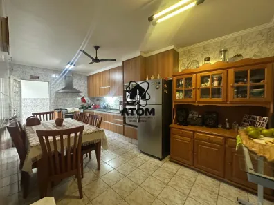 Casa com 3 Quartos à venda, 165m² no Conjunto Moacyr de Alvarenga Peixoto, Taubaté