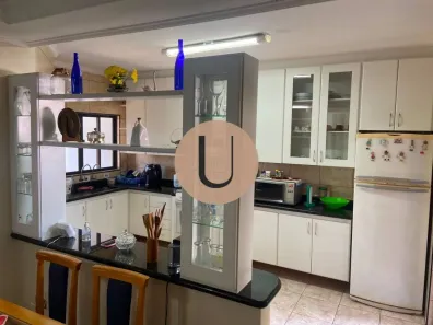 Sobrado com 3 Quartos à venda, 444m² no Parque Novo Oratório, Santo André