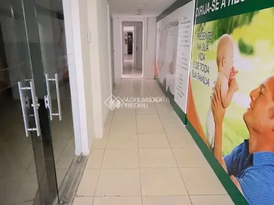 Prédio Comercial para alugar, 227m² no Centro Histórico, Porto Alegre