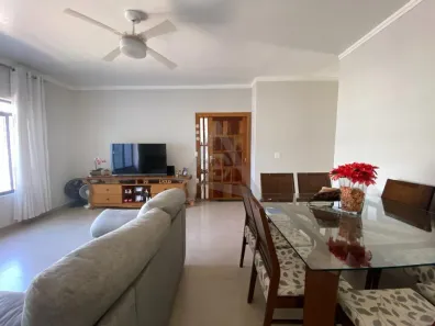 Casa com 3 Quartos à venda, 140m² no Jardim Chapadão, Campinas