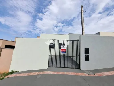 Casa com 3 Quartos para alugar, 50m² no Colúmbia, Londrina