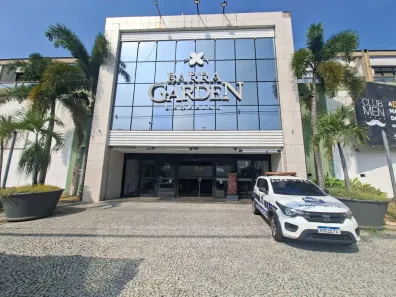 Ponto Comercial para alugar, 2100m² no Barra da Tijuca, Rio de Janeiro
