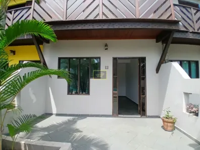 Sobrado com 2 Quartos para alugar, 75m² no Indaiá, Caraguatatuba