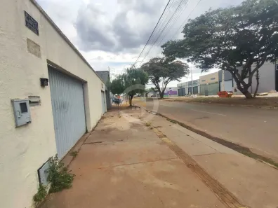 Casa com 2 Quartos à venda, 70m² no Jardim Ipanema, Goiânia