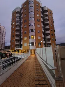 Apartamento com 3 Quartos à venda, 107m² no Itacorubi, Florianópolis