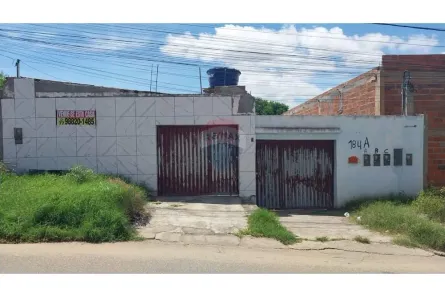 Casa com 7 Quartos à venda, 225m² no Patagônia, Vitória da Conquista