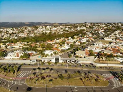Lote/Terreno à venda, 774m² no Caminhos de San Conrado (Sousas), Campinas