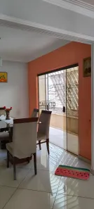 Casa com 3 Quartos à venda, 172m² no Jardim Patrícia, Uberlândia