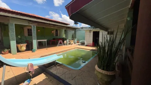 Casa com 3 Quartos à venda, 258m² no Parque Real de Goiânia, Aparecida de Goiânia