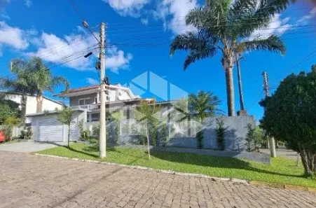 Casa com 3 Quartos à venda, 233m² no Cruzeiro, Farroupilha