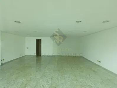 Imóvel Comercial para alugar, 220m² no Vila Aparecida, Franca