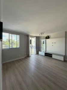 Apartamento com 2 Quartos à venda, 55m² no Santa Cândida, Curitiba