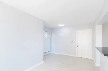 Apartamento com 3 Quartos para alugar, 66m² no Partenon, Porto Alegre