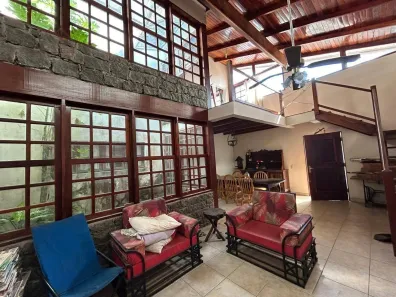 Casa com 3 Quartos à venda, 248m² no Sumaré, Ubatuba