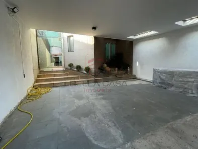 Sobrado com 4 Quartos à venda, 200m² no Vila Zelina, São Paulo
