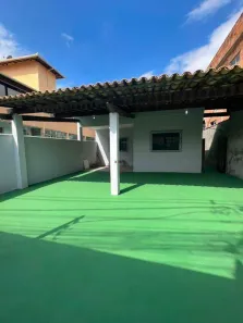 Casa com 2 Quartos para alugar, 120m² no Nacional, Contagem